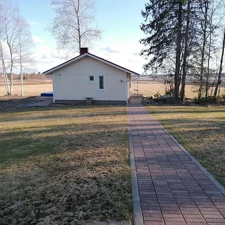 Viihtyisae Saunamoekki Paeaerakennuksen Takana, Oma Rauha Nivala Exterior photo